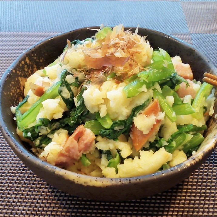 ♪花かつおで居酒屋風♡小松菜入り和風ポテサラ♪